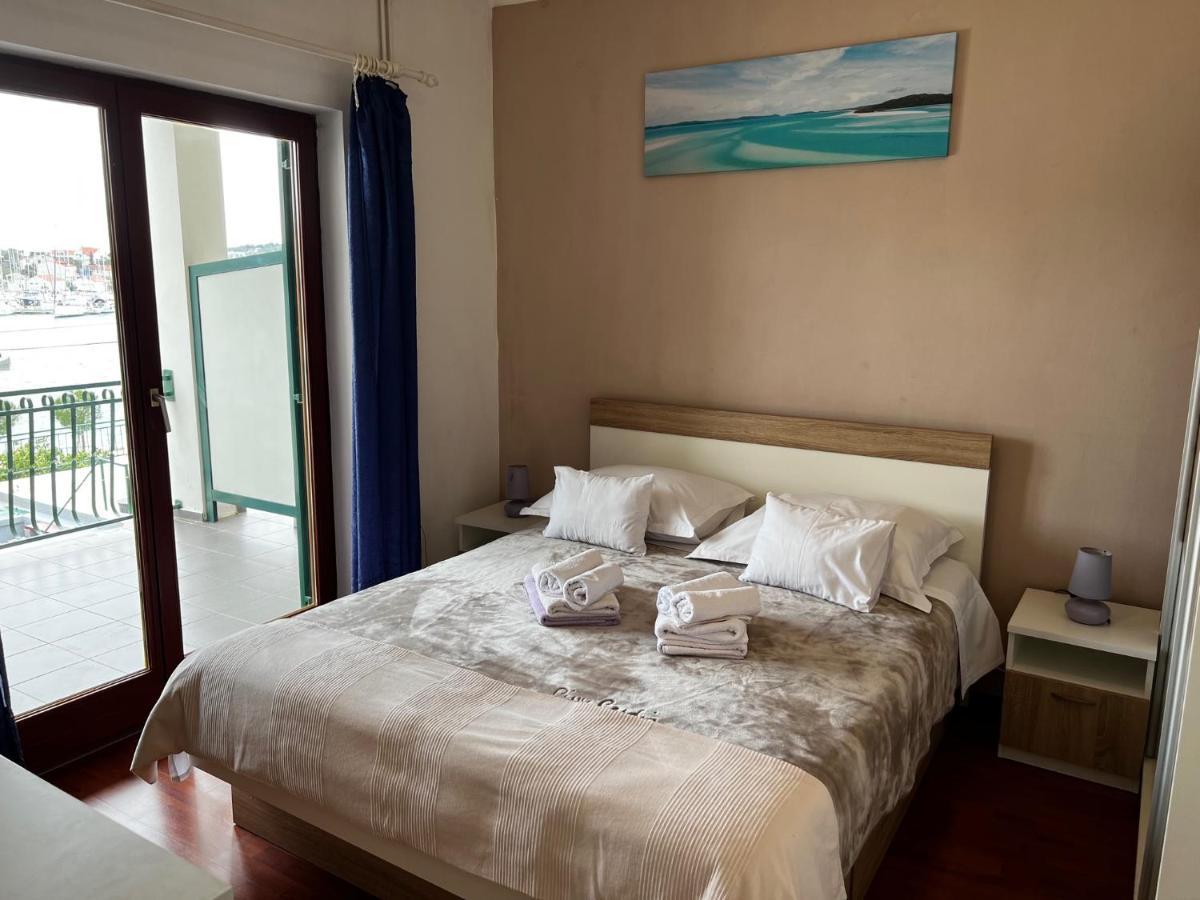 House Klarin Apartment เยเซรา ภายนอก รูปภาพ