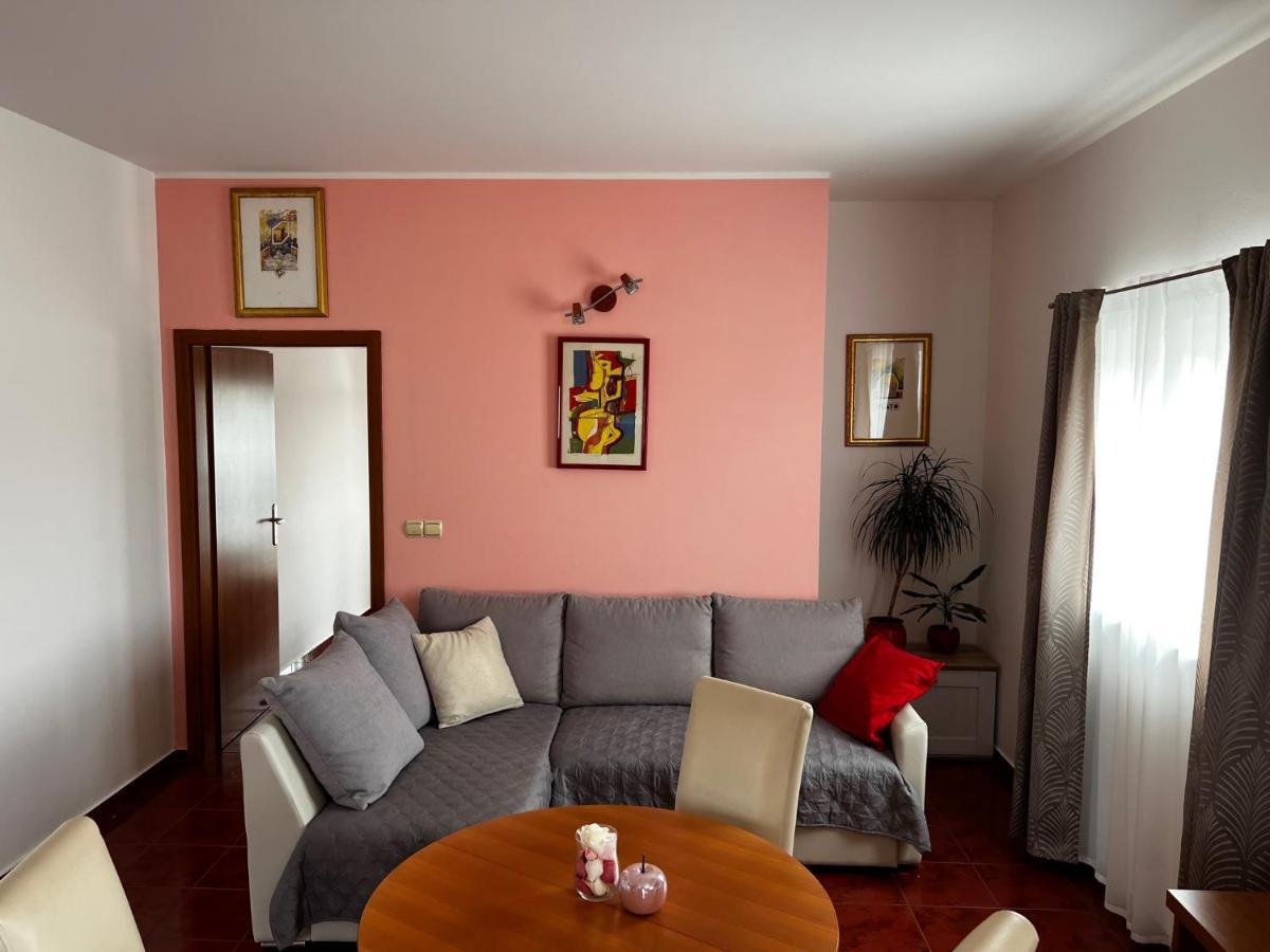 House Klarin Apartment เยเซรา ภายนอก รูปภาพ