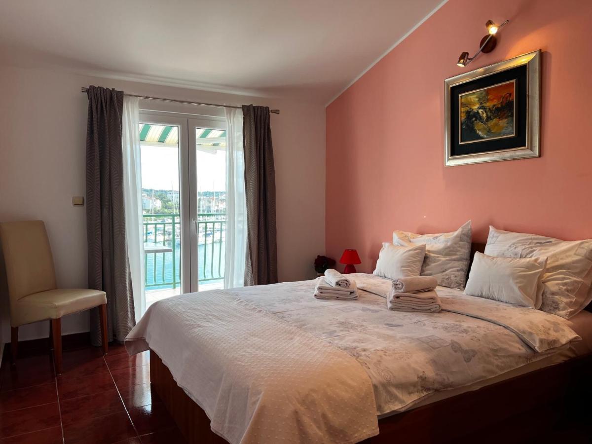 House Klarin Apartment เยเซรา ภายนอก รูปภาพ
